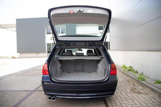 BMW 3-Serie Touring 325i Executive | Stoelverwarming | Elek. Spiegels | Top Conditie