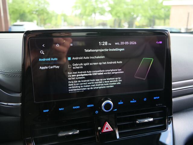 Hyundai Ioniq Premium EV 38 kWh Automaat Stoelverwarming / Camera / LED / Navigatie / SOH 95,8 %