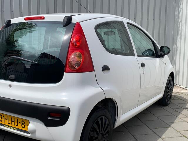 Peugeot 107 1.0-12V XR|5 Deurs|