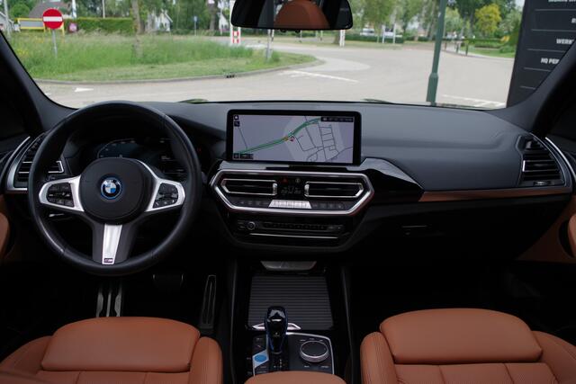 BMW X3 iX3 High Executive 80 kWh 286 PK, SOH 100 %, Panoramadak, Leder, Driving. Ass. Prof, Camera,