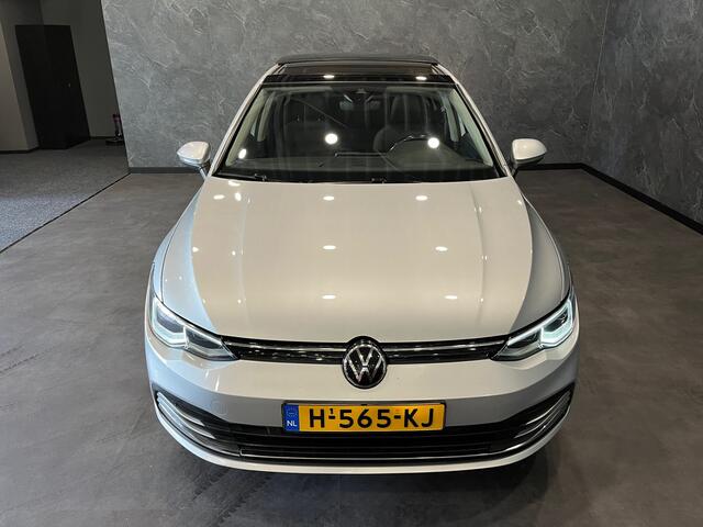 Volkswagen Golf 1.5 eTSI Style DSG AUTOMAAT NAP PANO