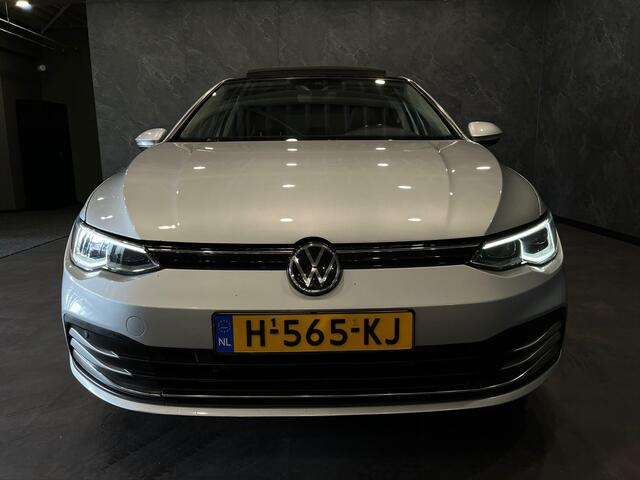 Volkswagen Golf 1.5 eTSI Style DSG AUTOMAAT NAP PANO