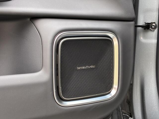Polestar 4 Long Range Dual motor Perf Pilot Plus 100 kWh Polestar 4 Long range dual motor Performance