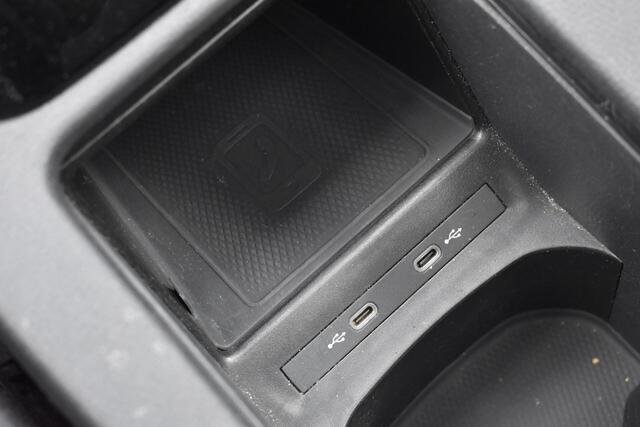 Volkswagen Id.4 Pro Business 77 kWh | Pano | LED | Camera | IQ |