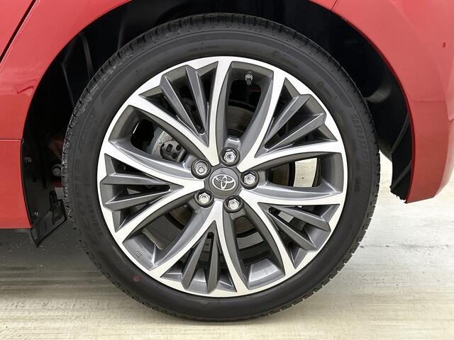 Toyota Yaris 1.5 Hybrid 115 First Edition | BTW Voertuig | Stoelverwarming | Apple CarPlay/Android Auto | Climate control | Cruise control Adaptive |