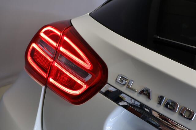 Mercedes-Benz GLA-Klasse 180 AMG Night Edition Plus