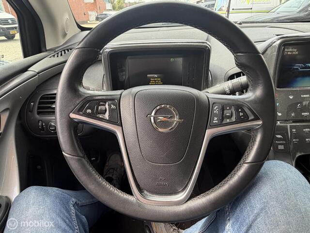 Opel Ampera 1.4    MOTORSTORING   