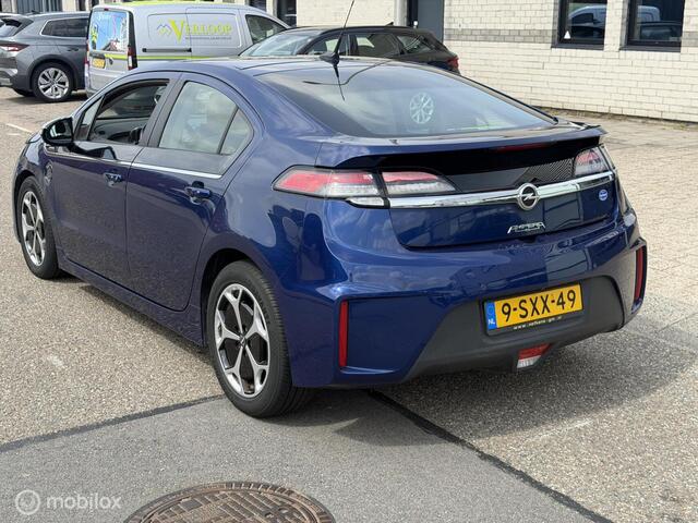 Opel Ampera 1.4    MOTORSTORING   