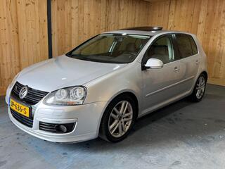 Volkswagen Golf VI