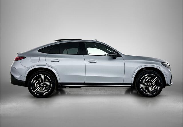 Mercedes-Benz GLC Coup� 300e 4MATIC Sport Edition | Premium | Nightpakket | Treeplanken in aluminiumlook | Trekhaak | DISTRONIC | AMG spoiler | URBAN GUARD Plus | S