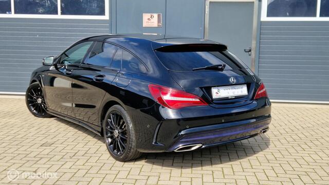 Mercedes-Benz CLA Shooting Brake 180 AMG Night Edition