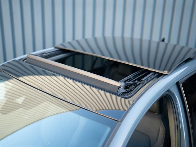 Volkswagen Golf 1.5 eTSI 50 Edition | Panodak | Stoelgeheugen | Head Up | Prijs Rijklaar