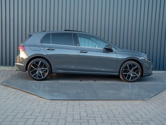 Volkswagen Golf 1.5 eTSI 50 Edition | Panodak | Stoelgeheugen | Head Up | Prijs Rijklaar