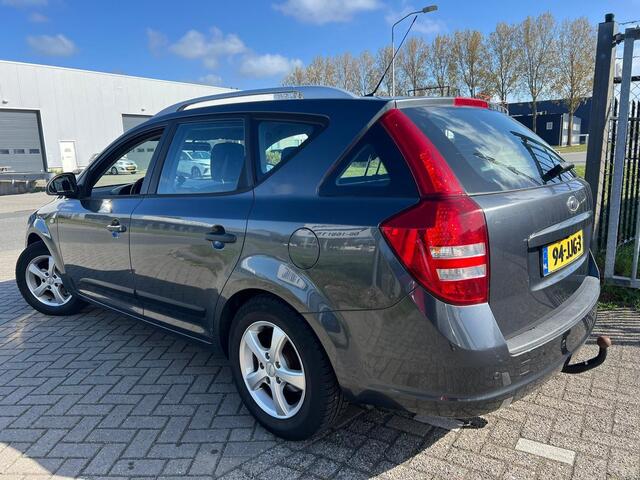 KIA CEE D cee'd Sporty Wagon 1.4 X-ecutive 2009 Airco PDC Trekhaak