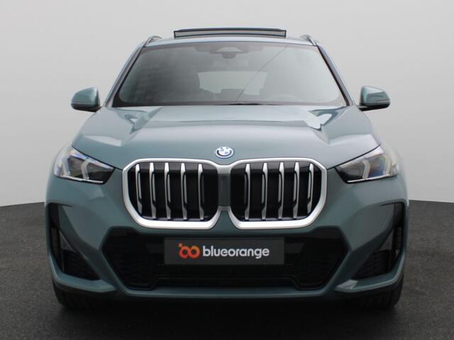 BMW X1 xDrive25e 245PK Aut. M-Sport, Pano-Schuifdak, Keyless, Digital Key, Stoelverwarming, LED verlichting, Trekhaak, 19 LM Velgen