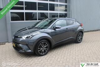 TOYOTA C-HR 1.8 Hybrid Dynamic | NL Auto Boekjes | Trekhaak | Parkeersensoren | JBL Soundsysteem.