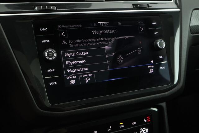 Volkswagen Tiguan 1.4 TSI 245pk eHybrid R-Line Business Black Style Trekhaak Panoramadak Stoelverwarming Virtual Cockpit
