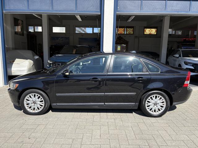 Volvo S40 1.8 Kinetic CLIMA/CRUISE/LM VELGEN