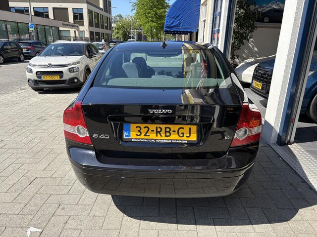 Volvo S40 1.8 Kinetic CLIMA/CRUISE/LM VELGEN