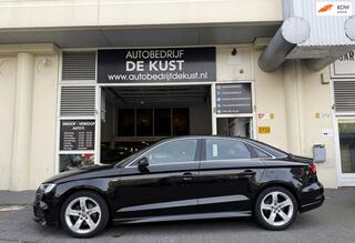 AUDI A3 Limousine 1.6 TDI 2017 S-Line 6Bak Navi Clima
