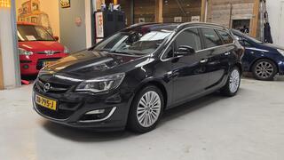 OPEL ASTRA Sports Tourer 1.4 Turbo Sport Navi, Xenon, Bluetooth, Trekhaak, Automaat........
