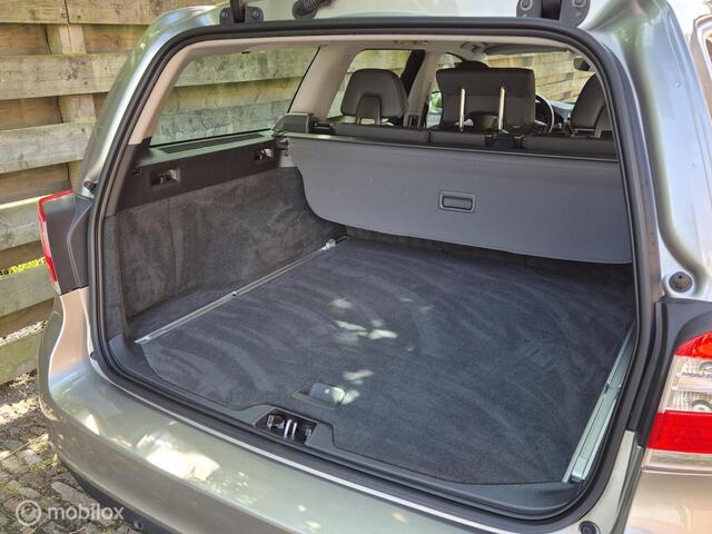 Volvo V70 2.0 T4 Classic Edition Xenon, Trekhaak NAP