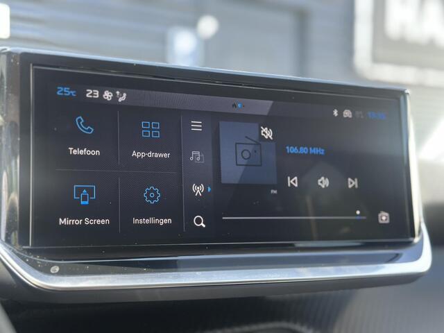 Peugeot 208 1.2 Hybrid 110 e-DCS6 Allure | Climate Control | Navigatie | Full LED | DAB | Parkeercamera/-sensoren | Apple Carplay/Android Auto | Dode hoekdete