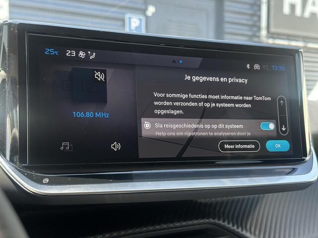 Peugeot 208 1.2 Hybrid 110 e-DCS6 Allure | Climate Control | Navigatie | Full LED | DAB | Parkeercamera/-sensoren | Apple Carplay/Android Auto | Dode hoekdete
