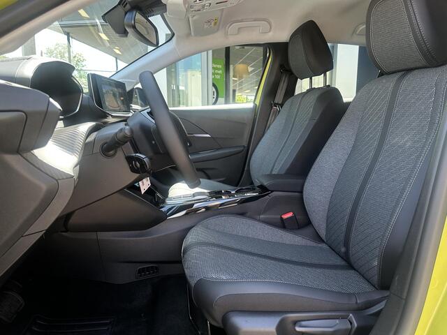 Peugeot 208 1.2 Hybrid 110 e-DCS6 Allure | Climate Control | Navigatie | Full LED | DAB | Parkeercamera/-sensoren | Apple Carplay/Android Auto | Dode hoekdete