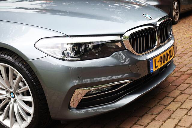 BMW 5-Serie Touring 530d High Executive Aut. | Panorama | Adap. Cruise | staat | Harman-Kardon | Full Led | Historie | NAP |