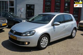 Volkswagen Golf VI