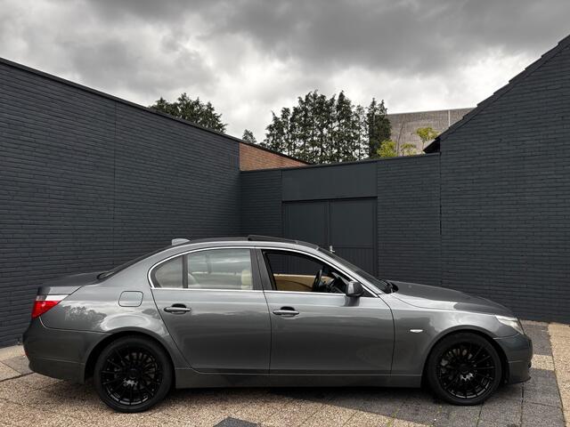 BMW 5-Serie 525i High Executive | Schuifdak | Leder