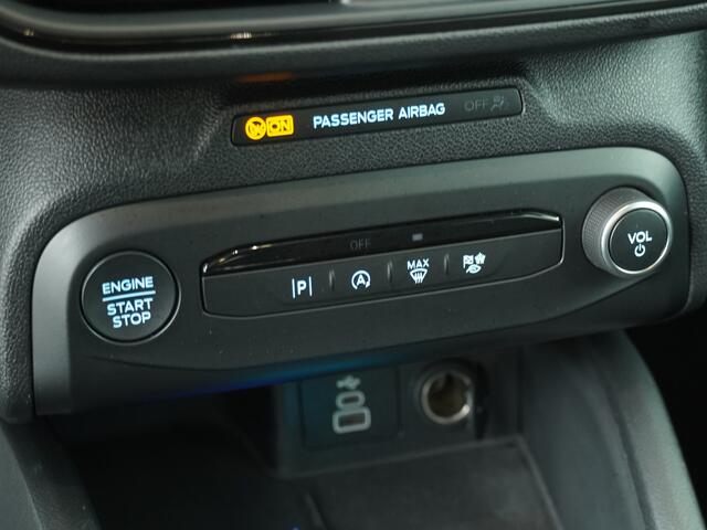 Ford Focus Wagon ST-Line Hybrid 125pk | SYNC 4 | All-Season | 100% Dealer onderhouden | LED | Clima | Cruise | Draadloos CarPlay |