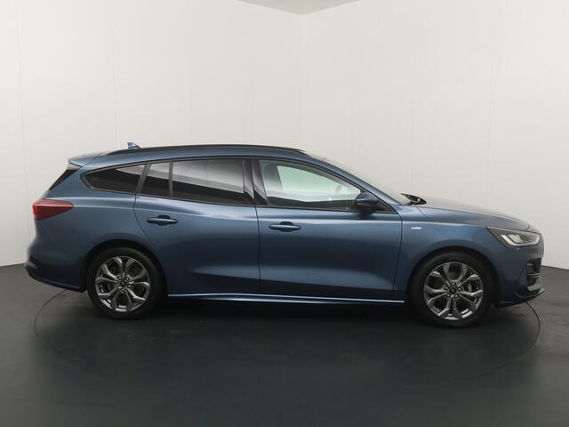 Ford Focus Wagon ST-Line Hybrid 125pk | SYNC 4 | All-Season | 100% Dealer onderhouden | LED | Clima | Cruise | Draadloos CarPlay |