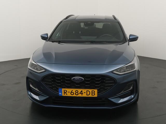 Ford Focus Wagon ST-Line Hybrid 125pk | SYNC 4 | All-Season | 100% Dealer onderhouden | LED | Clima | Cruise | Draadloos CarPlay |