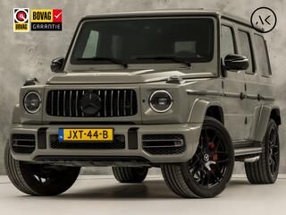 MERCEDES-BENZ G-KLASSE 63 AMG 585Pk (SCHUIFDAK, ALCANTARA HEMEL, APPLE CARPLAY, BURMESTER, MASSAGE, CARBON INTERIEUR, STOELKOELING/VERWARMING, ADAPTIVE CRUISE, 360 CAMERA, SFEERVERLICHTING, TREKHAAK, NIEUWSTAAT)