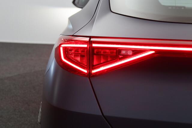 Cupra Formentor 1.4 e-Hybrid VZ 245 PK Tribe Copper Edition PHEV, Panoramadak, Leder, Memory