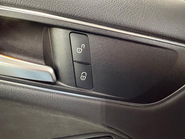 Mercedes-Benz B-Klasse 180 Business Solution AMG/ NL auto/ Pano/ Automaat