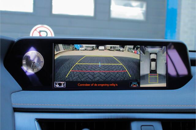 Lexus UX 250h Executive Line |President Pack|360 camera|elek stoel|leder|