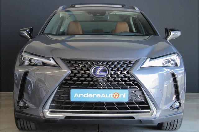 Lexus UX 250h Executive Line |President Pack|360 camera|elek stoel|leder|