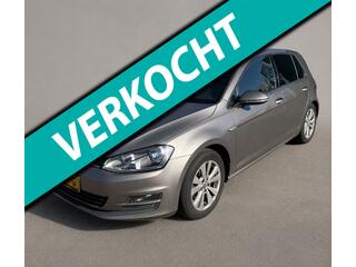 VOLKSWAGEN GOLF 1.0 TSI Business Edition Connected