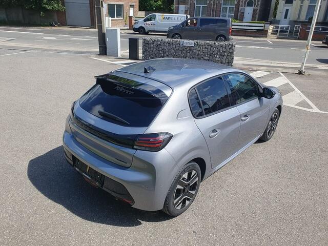 Peugeot 208 ALLURE HYBBRID 110CH BOITE AUTO GPS AIRCO