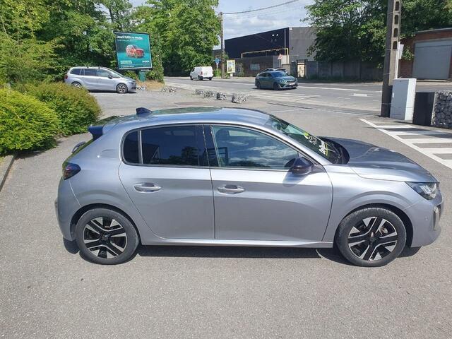 Peugeot 208 ALLURE HYBBRID 110CH BOITE AUTO GPS AIRCO
