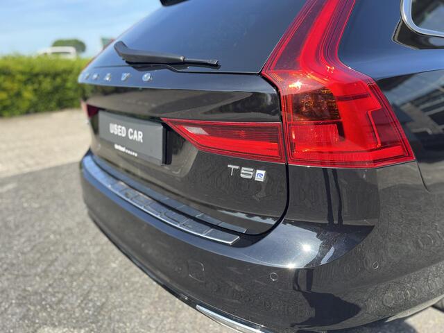 Volvo V90 T5 R-Design | 360 Graden Camera | Trekhaak | Carbon Interieurlijsten | Panoramadak |