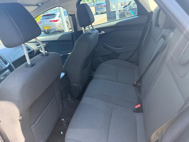 Ford Focus Wagon 1.6 TDCI ECOnetic Lease Titanium