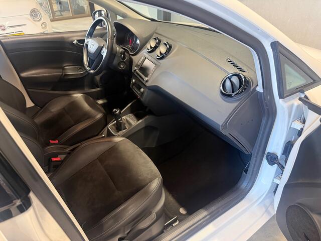 Seat Ibiza 1.0 MPI - Pano - Apple Carplay - Stoelverwarming - Seat Sound
