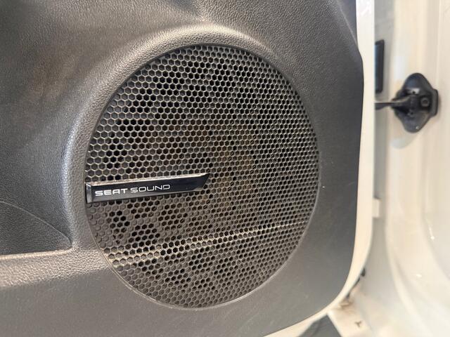 Seat Ibiza 1.0 MPI - Pano - Apple Carplay - Stoelverwarming - Seat Sound