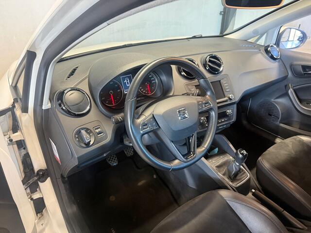 Seat Ibiza 1.0 MPI - Pano - Apple Carplay - Stoelverwarming - Seat Sound