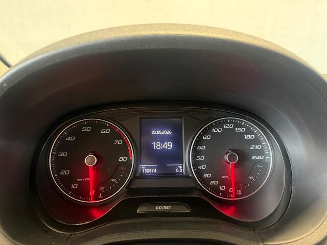 Seat Ibiza 1.0 MPI - Pano - Apple Carplay - Stoelverwarming - Seat Sound