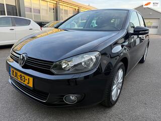 Volkswagen Golf VI